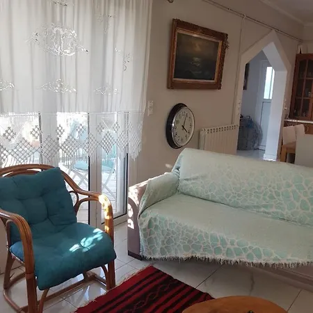 Mezoneta Errica Villa Kato Diminio